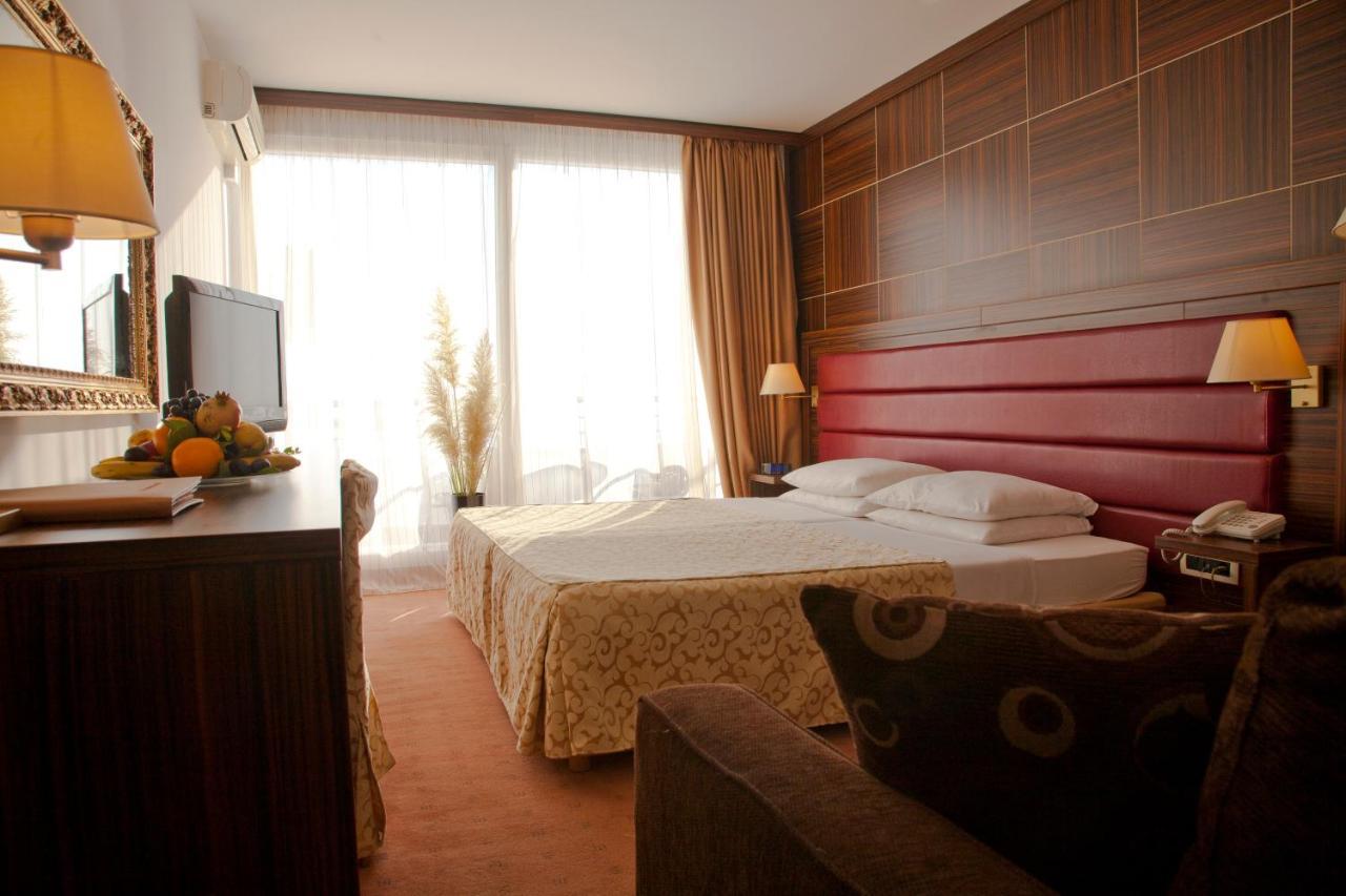 Double or Twin Room with Balcony