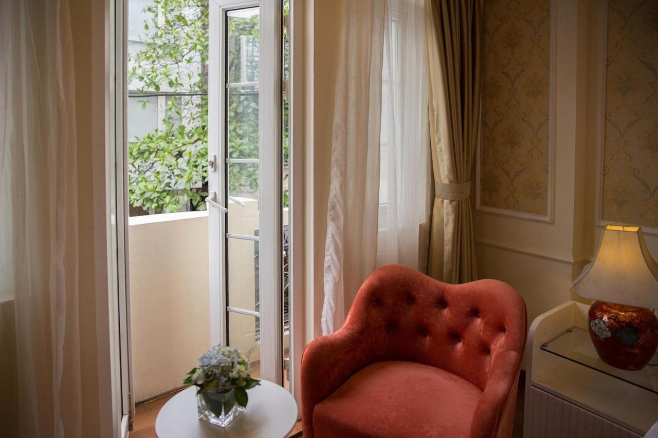 Kamar Deluxe Double dengan Balkon