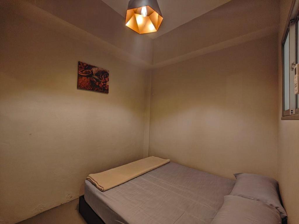 Standard Double Room with Shared Bathroom,1673700896:JPEG