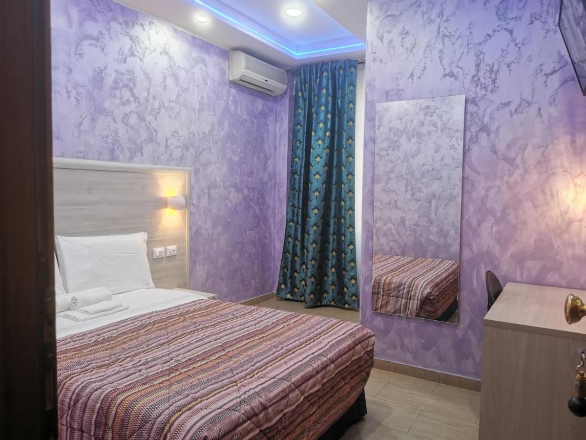 Double Room,1632205178:JPEG