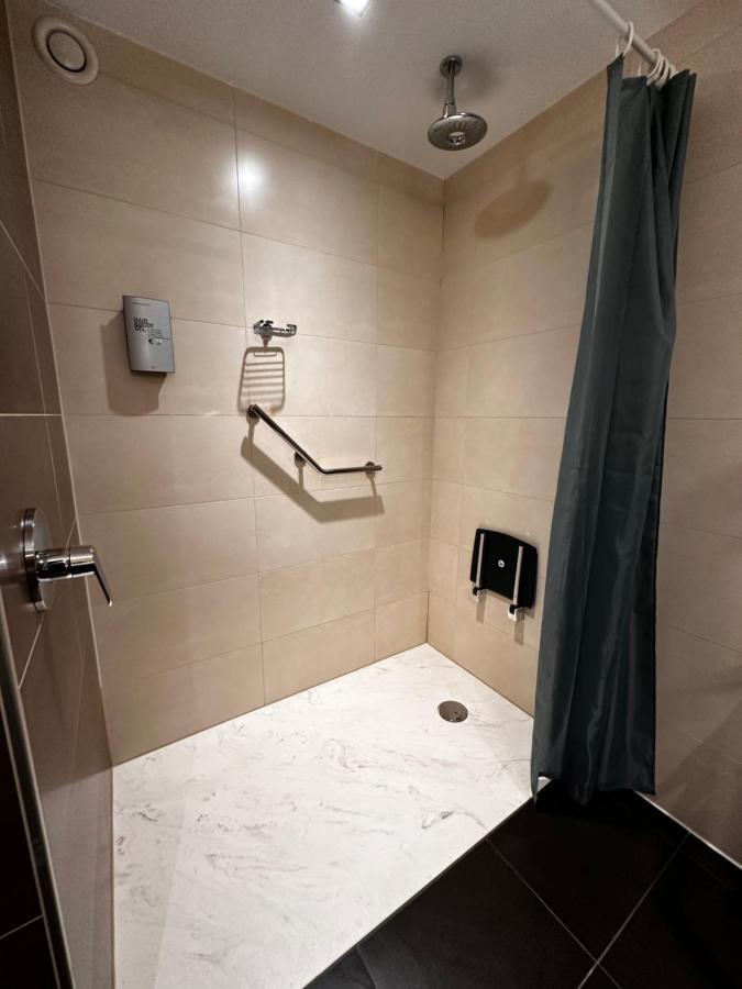 Executive Twin Room,1498487656:JPEG