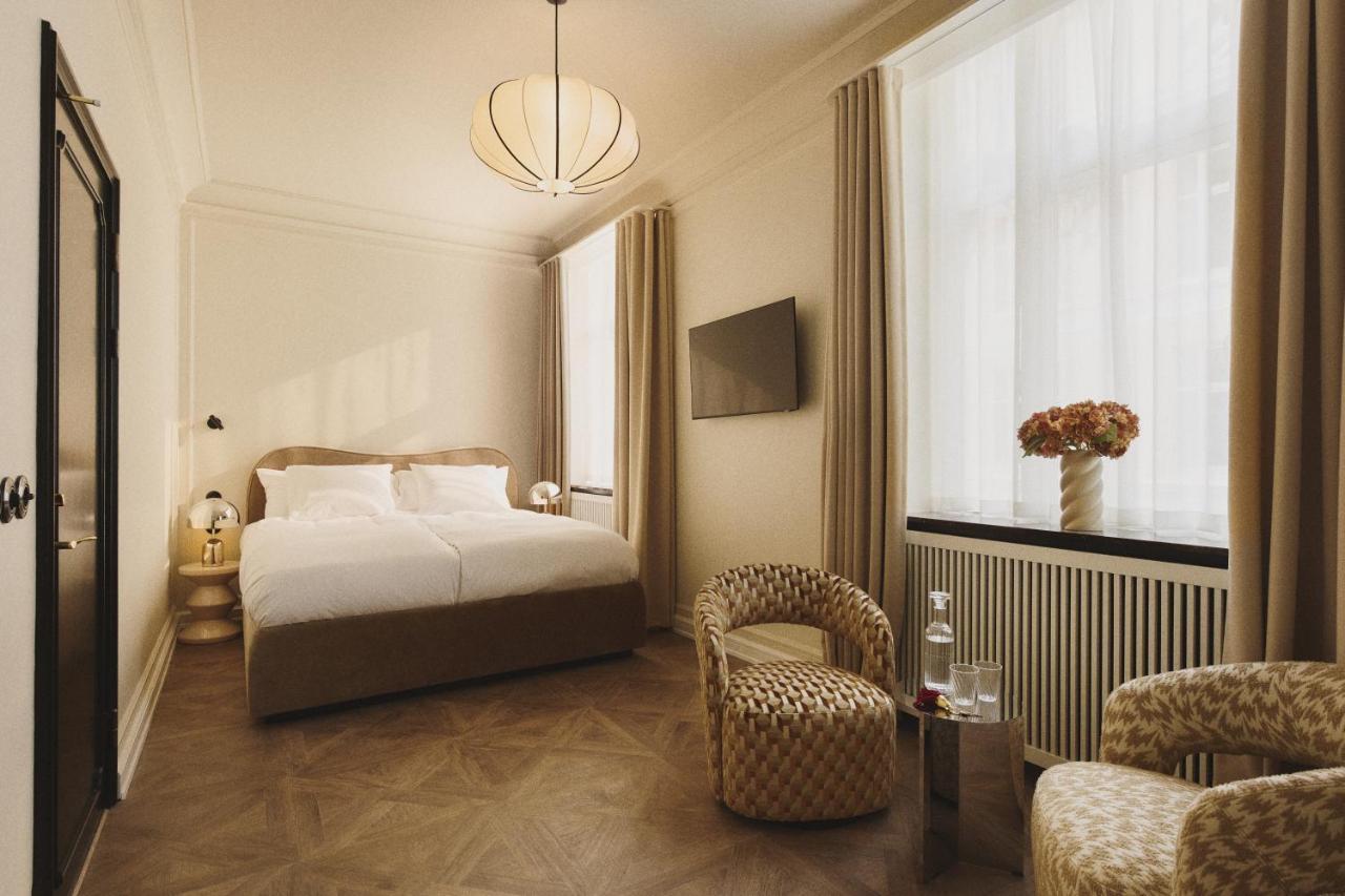 Superior Double Room,1498843069:JPEG