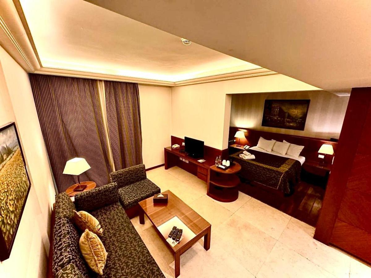Junior Suite
