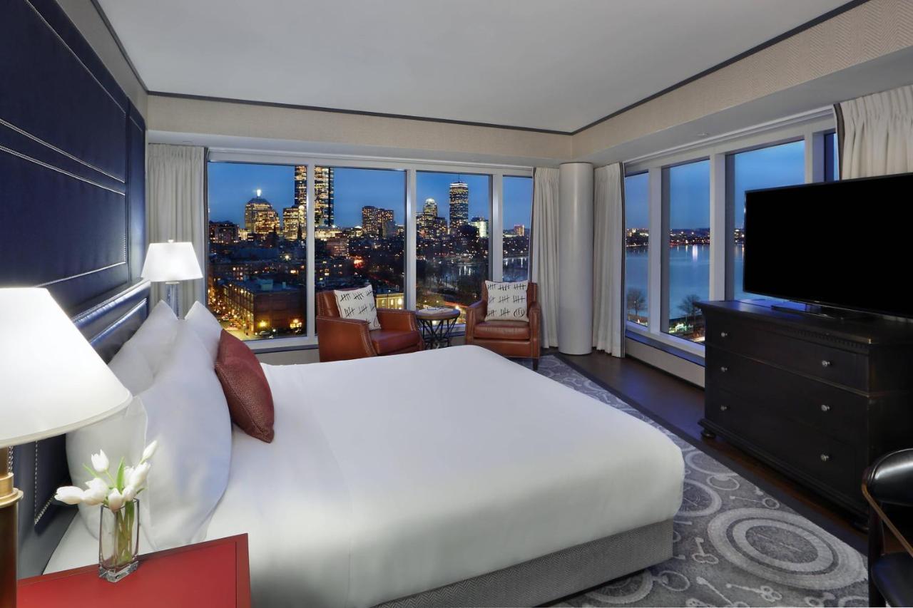 Charles River - Suite met 2 Kamers - 1 Slaapkamer met 1 Kingsize Bed - Slaapbank