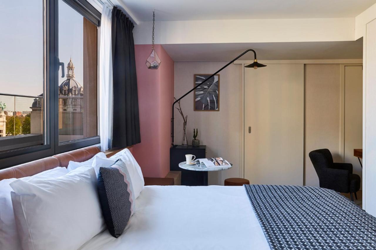Premium Double Room Balcony City View