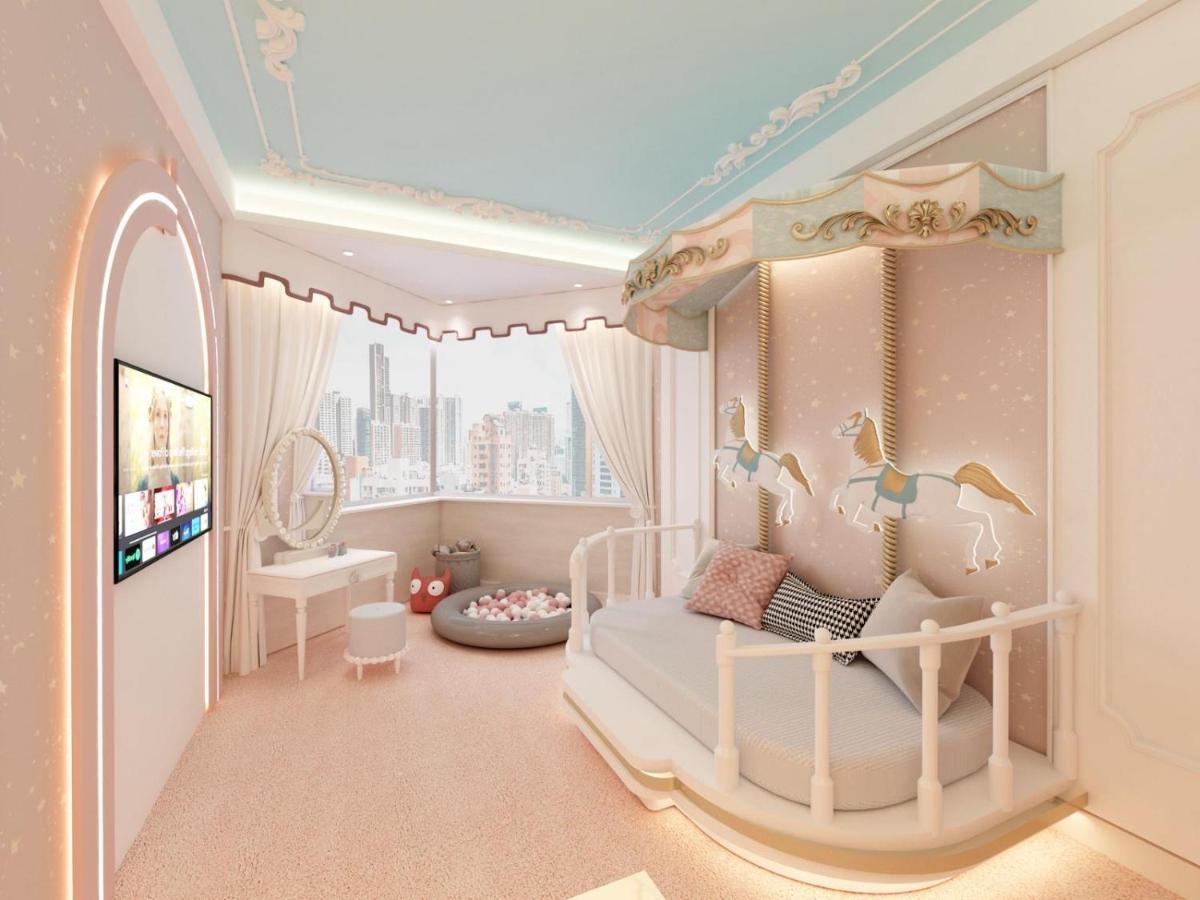 Newly Renovated Princess Theme Suite Queen Bed