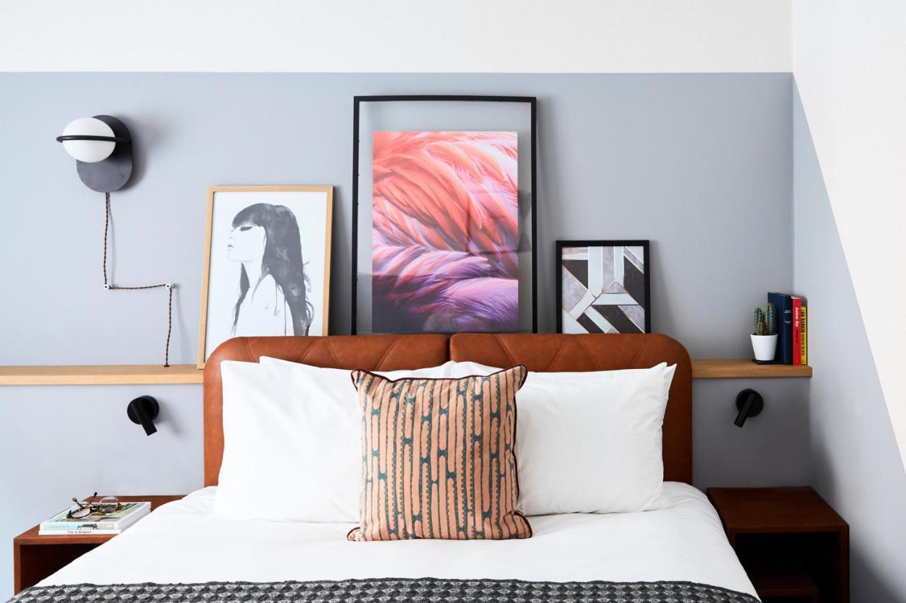 Premium King Room