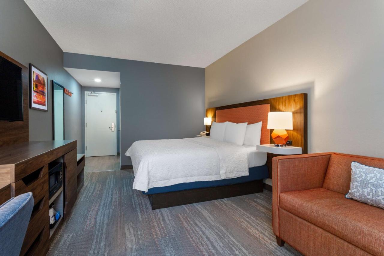 King Room - Hearing Access/Non-Smoking