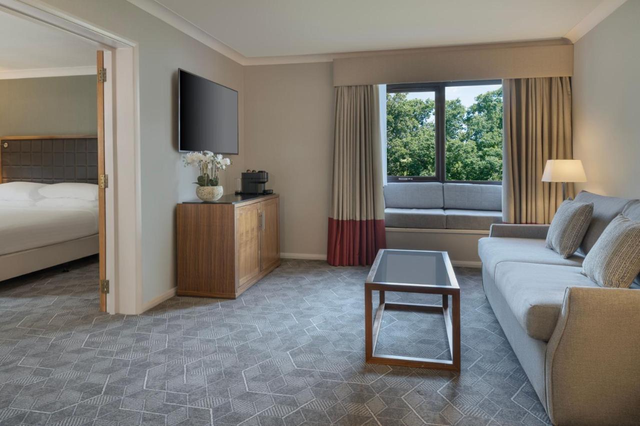 King Suite with Balcony,1498916323:JPEG