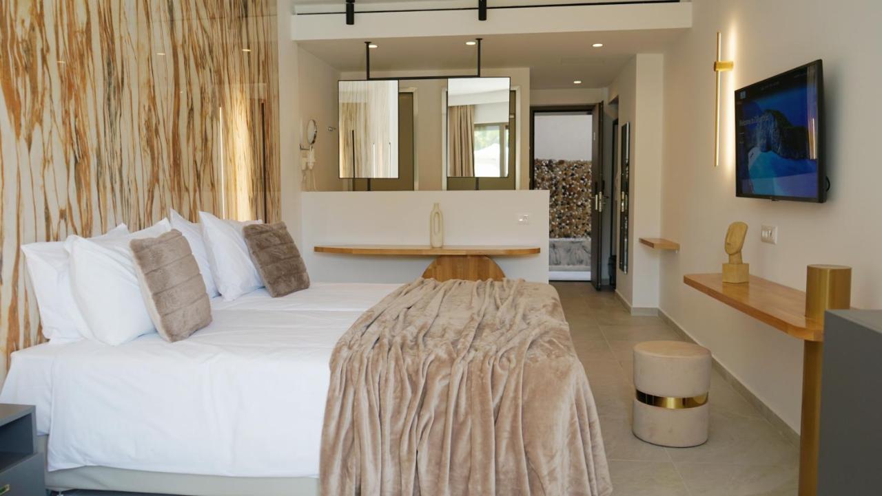 Junior Suite met Privézwembad.
