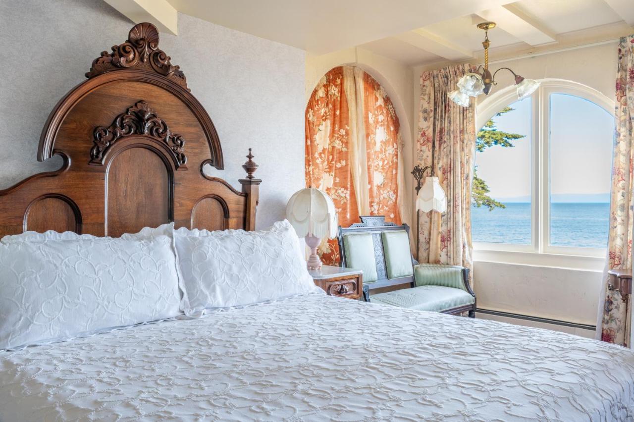 King Suite with Ocean View