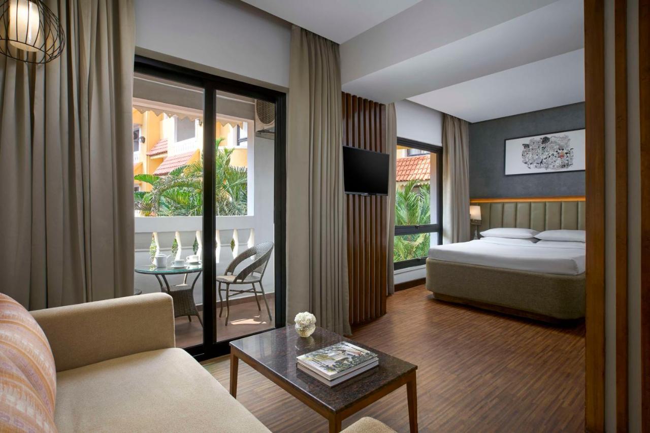 Premium Queen Room - 10% Discount on Food & Beverages and Laundry - Welcome Drink on Arrival