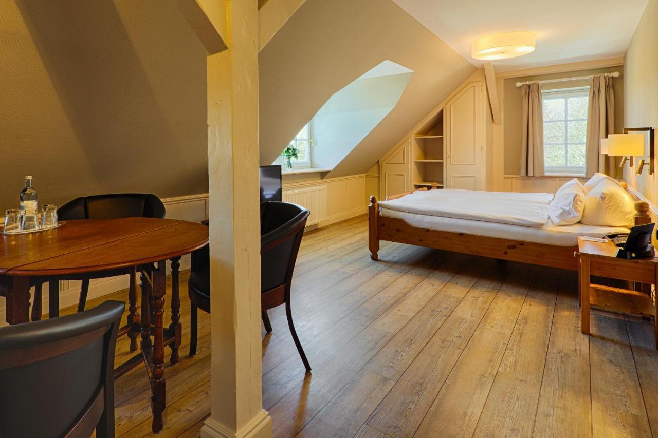 Dreibettzimmer
