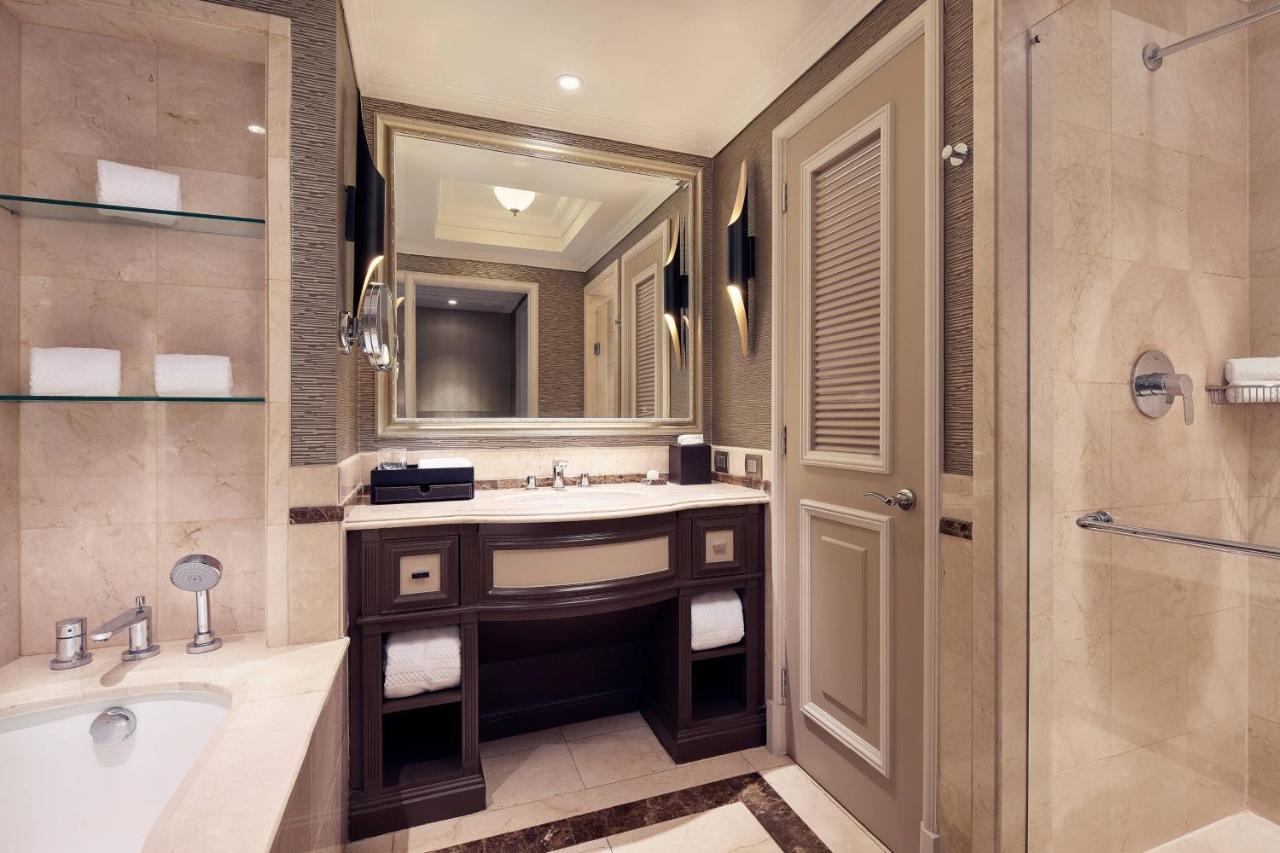 One-Bedroom Junior King Suite,1498673362:JPEG
