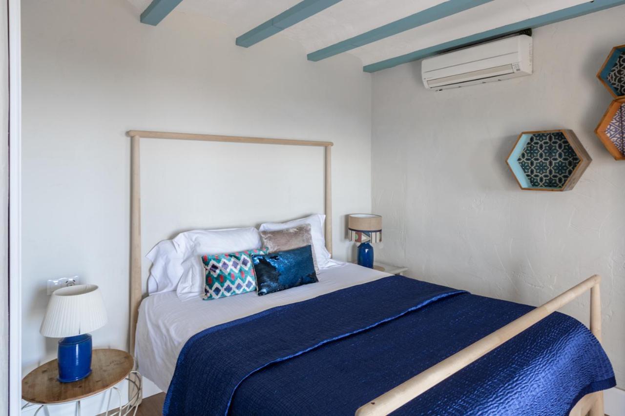 Studio with Sea View