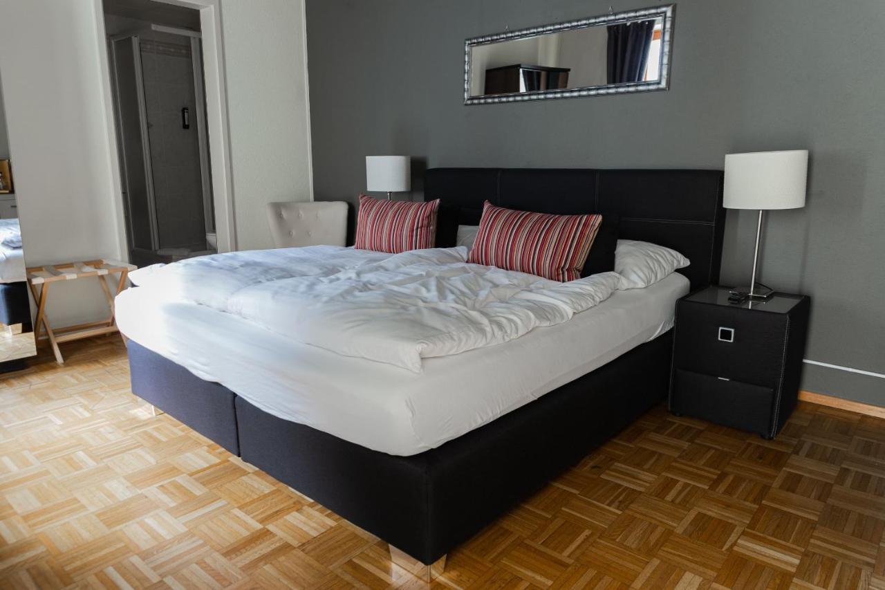 Design Double Room Courtyard View
