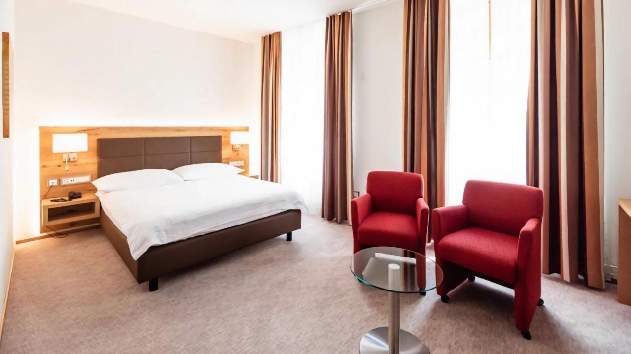 Double Room Grand lit
