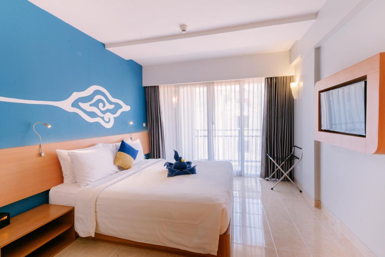 Deluxe Double Room Balcony with Free Welcome Beer,1499358937:JPEG