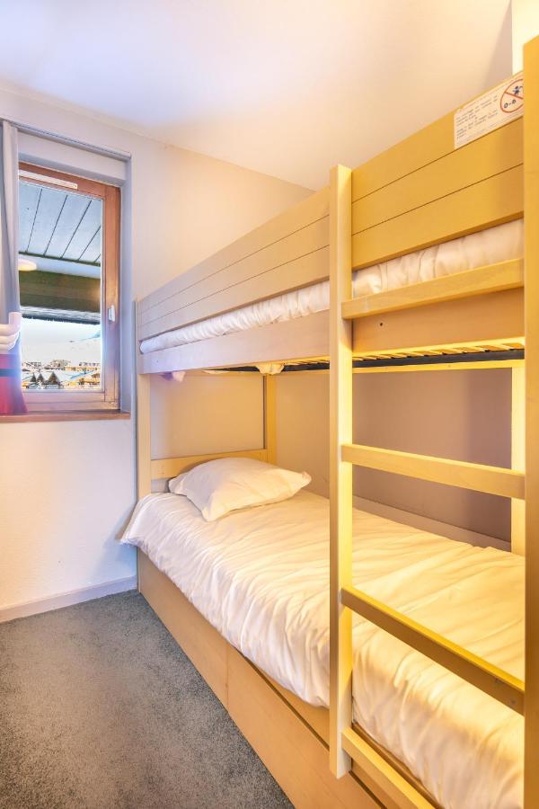 One-Bedroom Duplex Apartment with Sleeping Alcove (6 People)