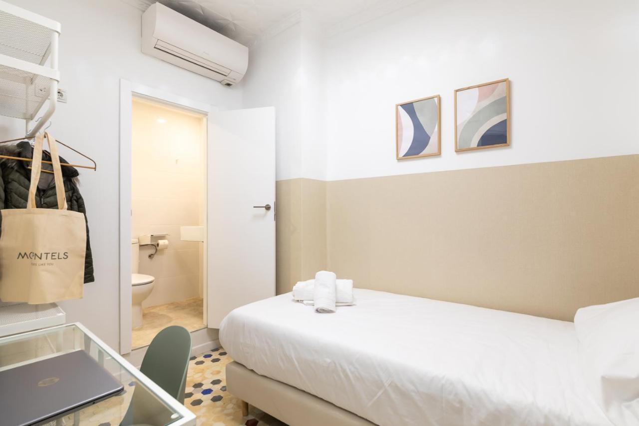 Eenpersoonskamer met Eigen Badkamer - Binnenzijde