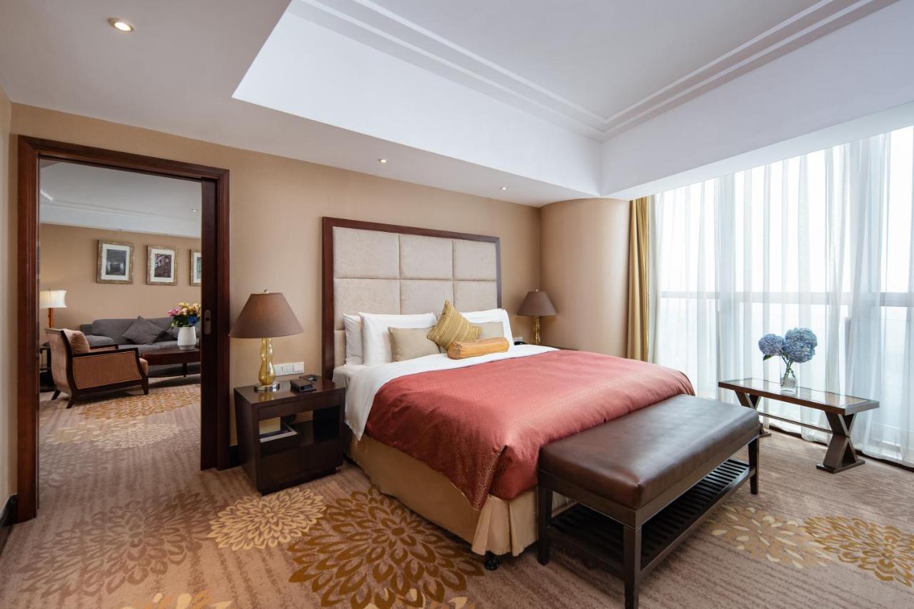 Superior Suite,1498770640:JPEG