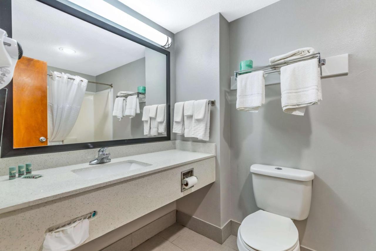 Two-Bedroom Suite - Non-Smoking