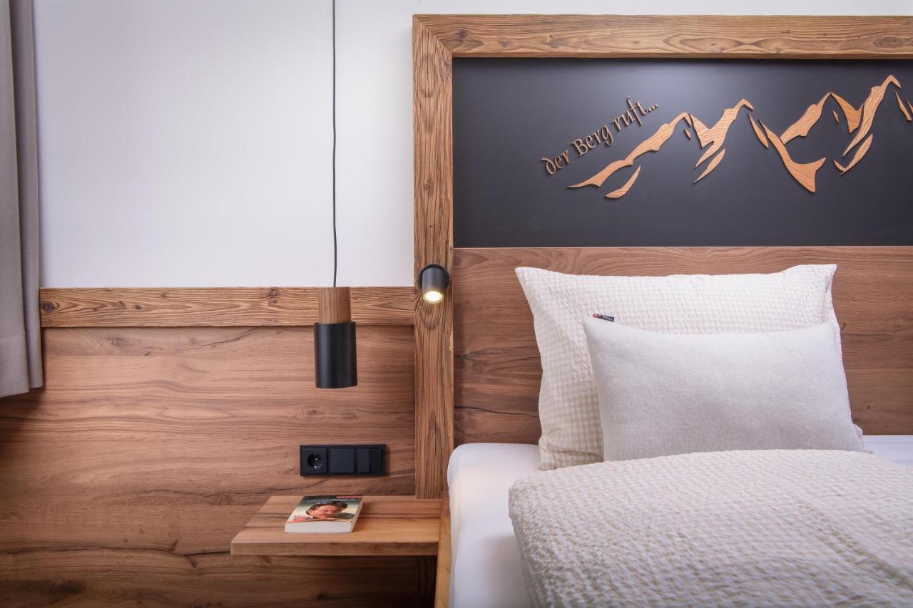 Double Room with Shower,1498783501:JPEG