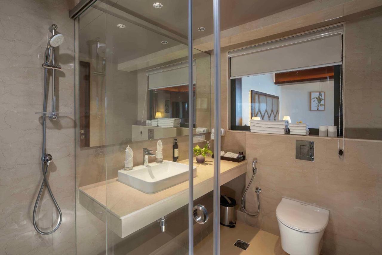 Lounge Suite