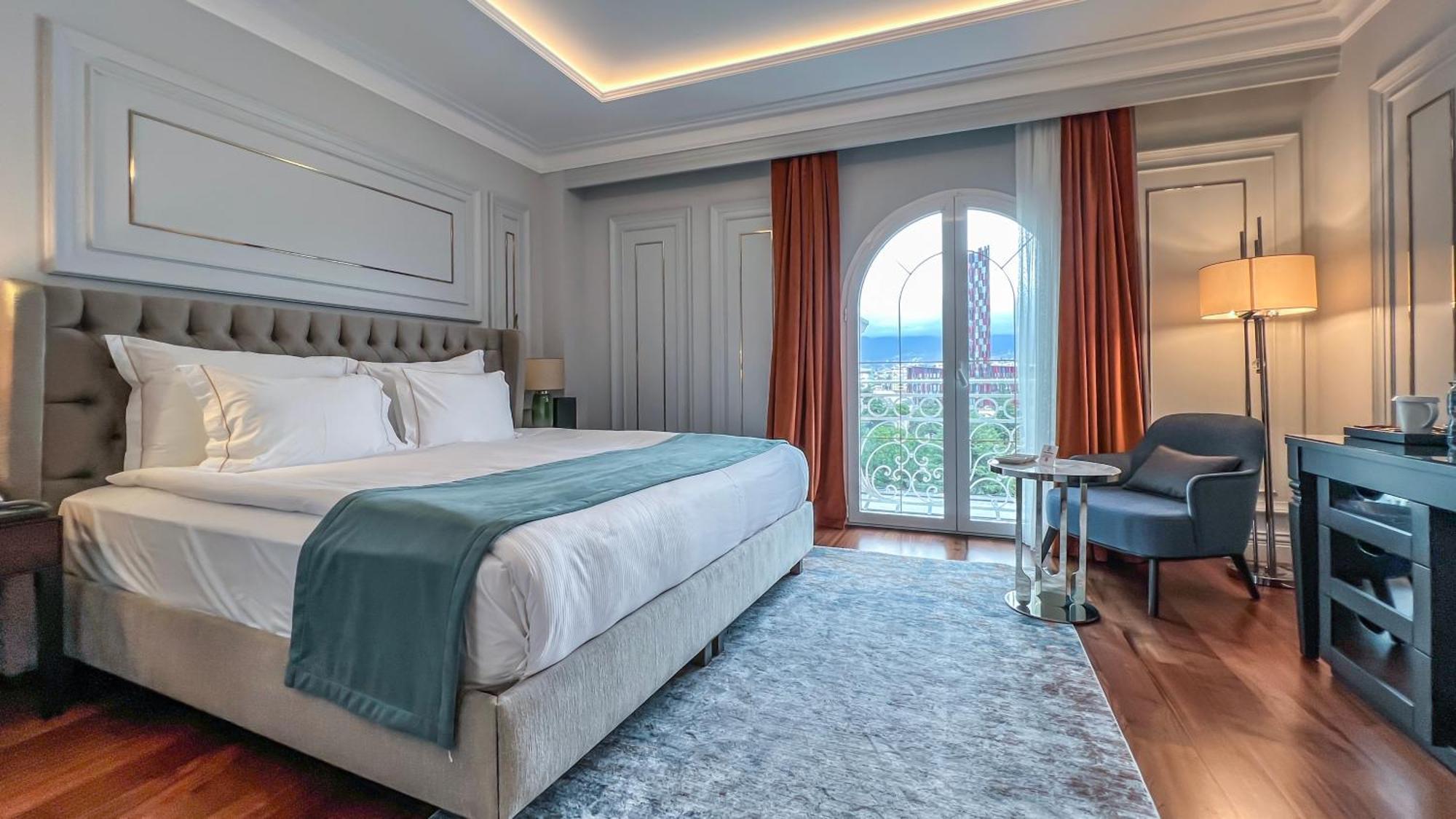Deluxe King Room City View,1499650762:JPEG