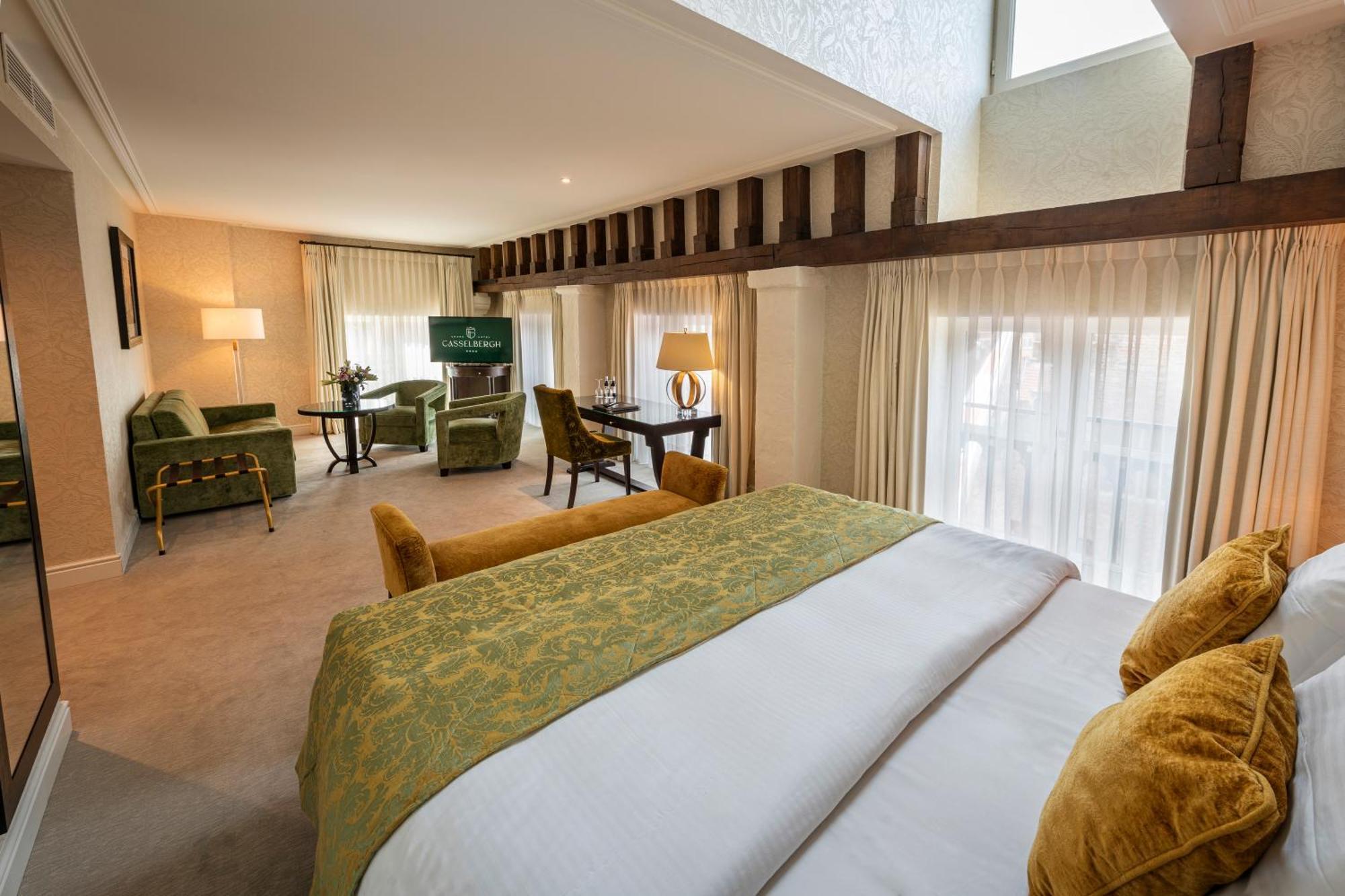 Junior Suite Belfry View