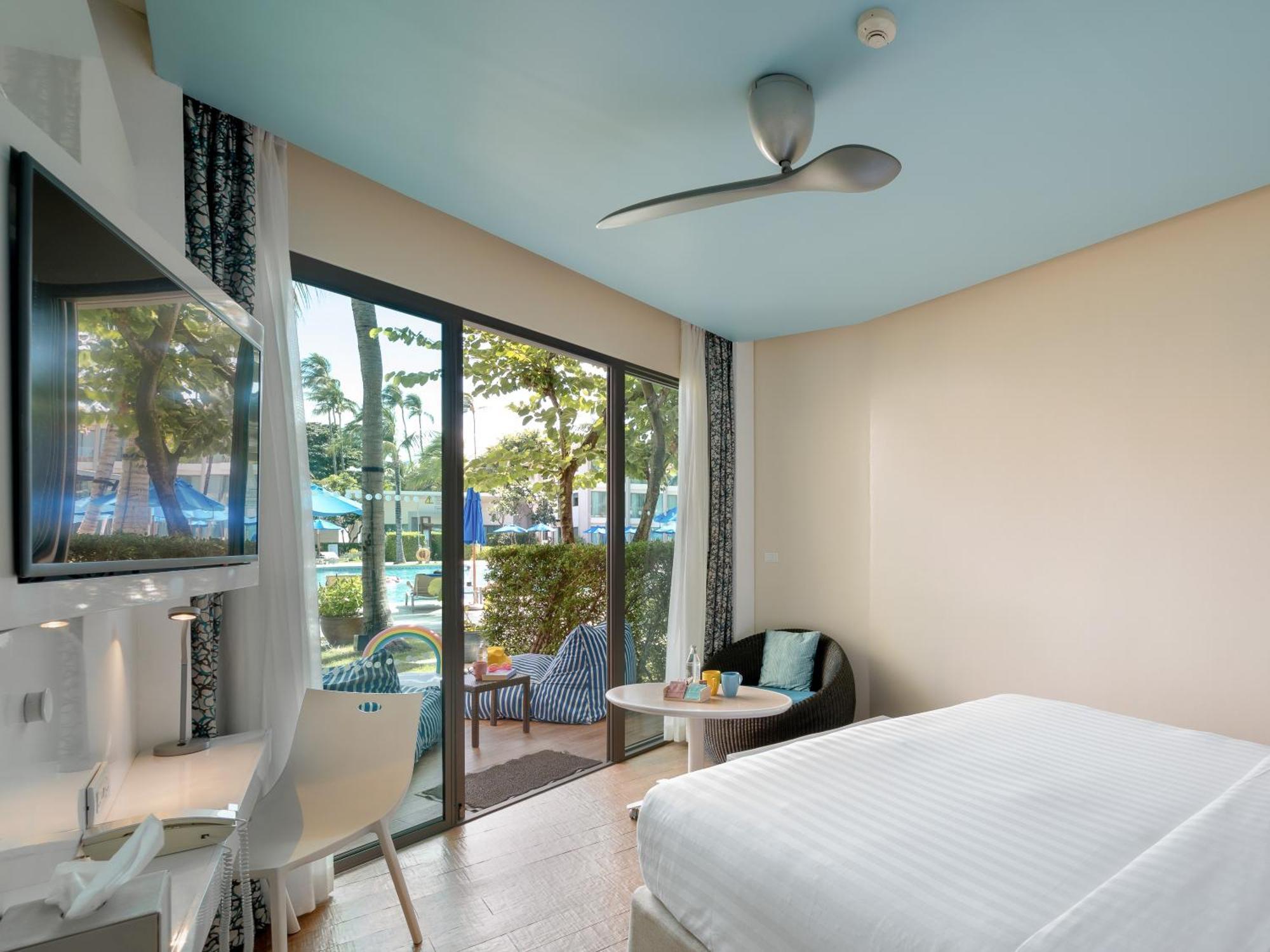 Hébergement Lit King-Size de Luxe avec Piscine