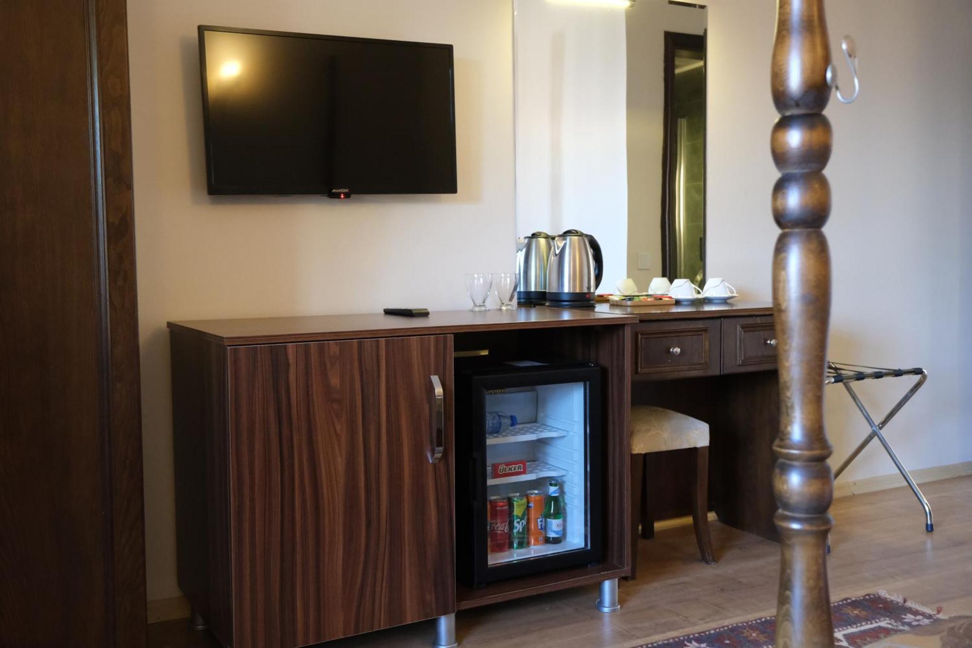 Chambre Double Deluxe - Vue Latérale sur Mer
