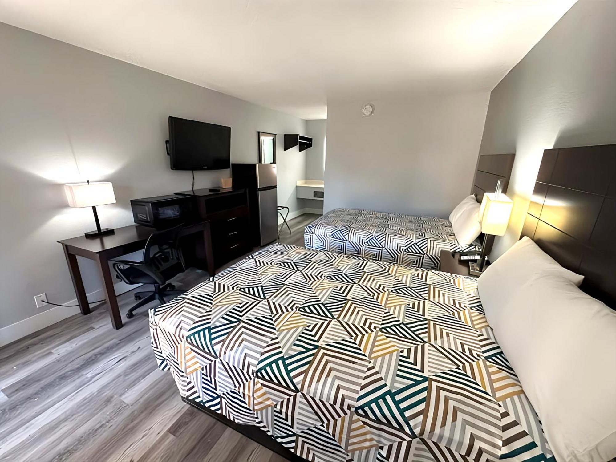 Quadruple Room - Disability Access - Non-Smoking