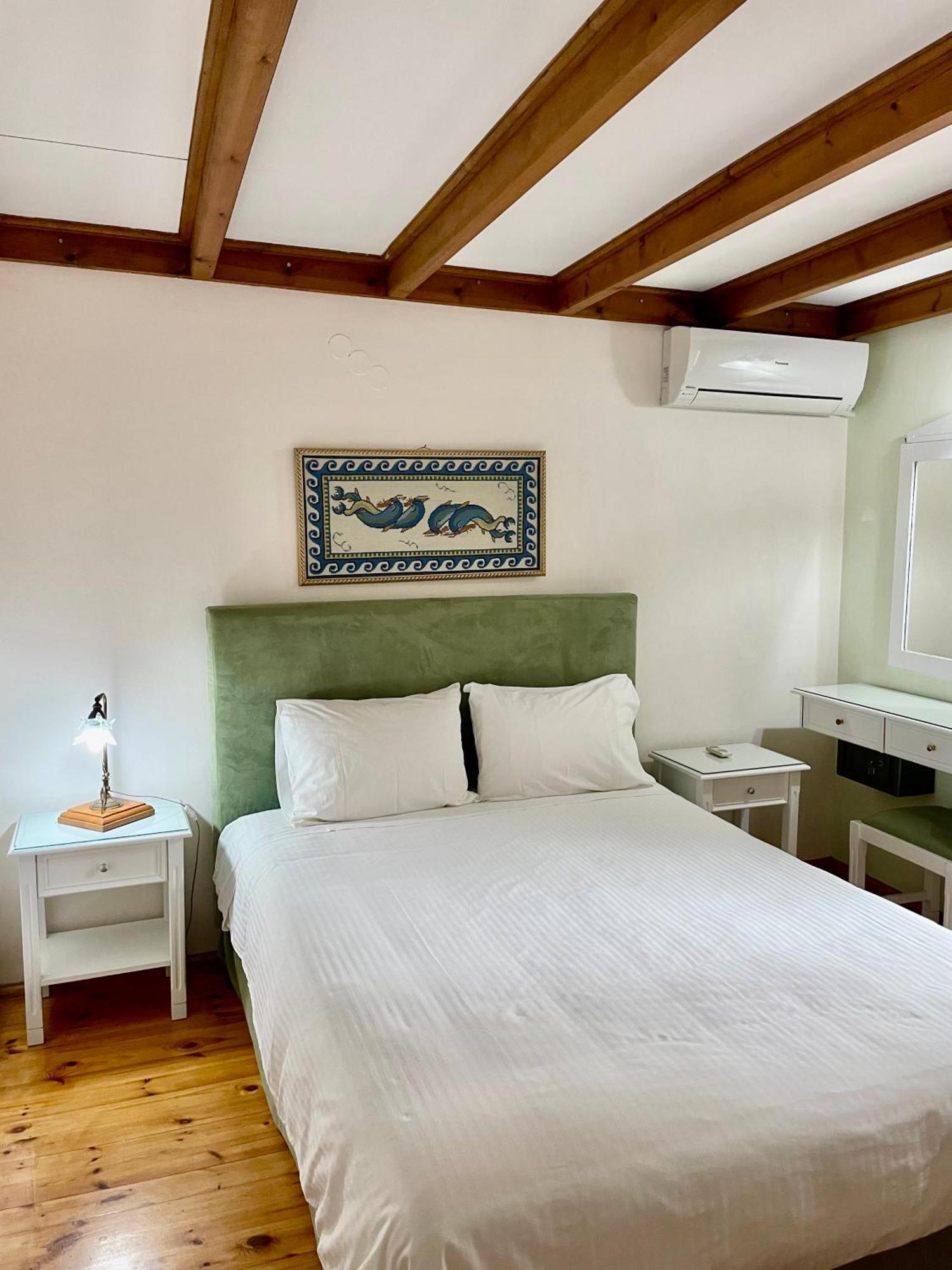 Deluxe Suite Balcony Sea View