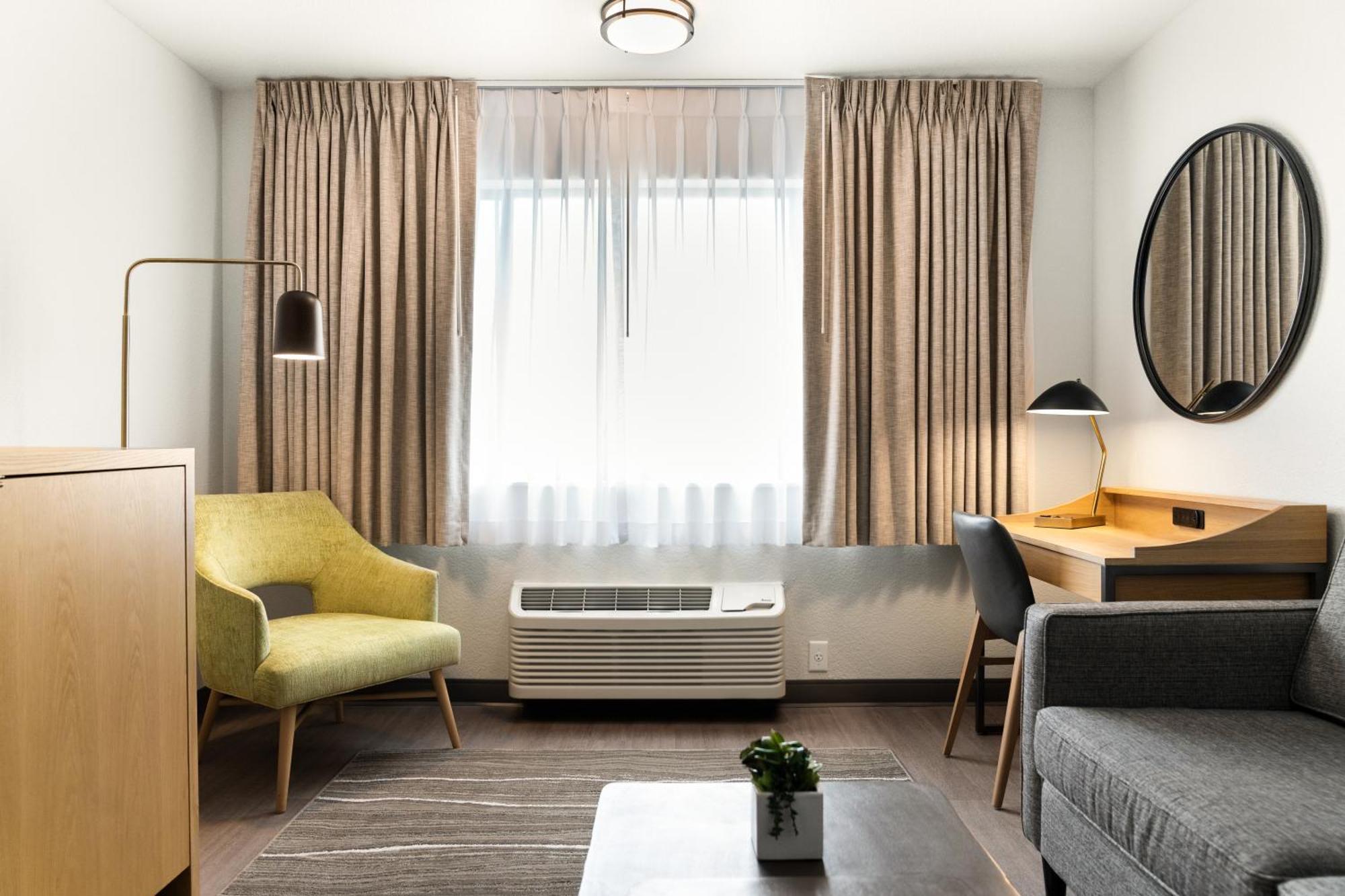 Executive 2 Queen Suite