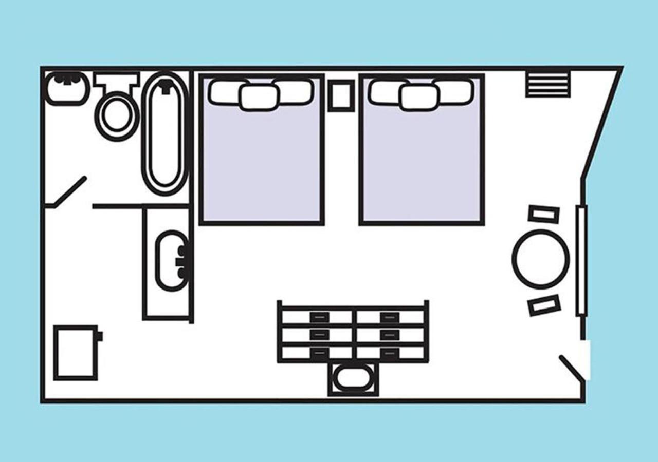 King Room with Two King Beds