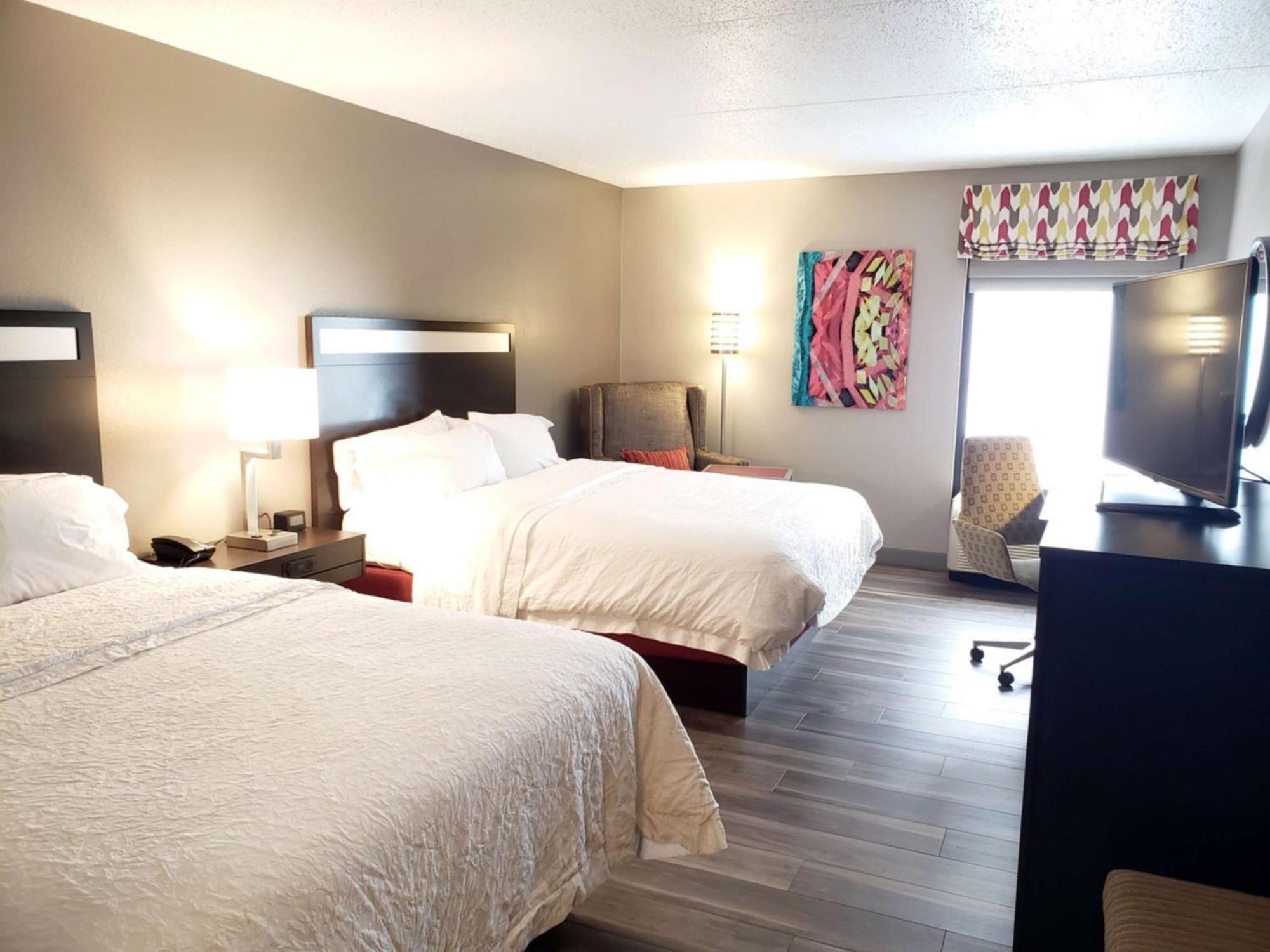 Room with Two Queen Beds - Non-Smoking