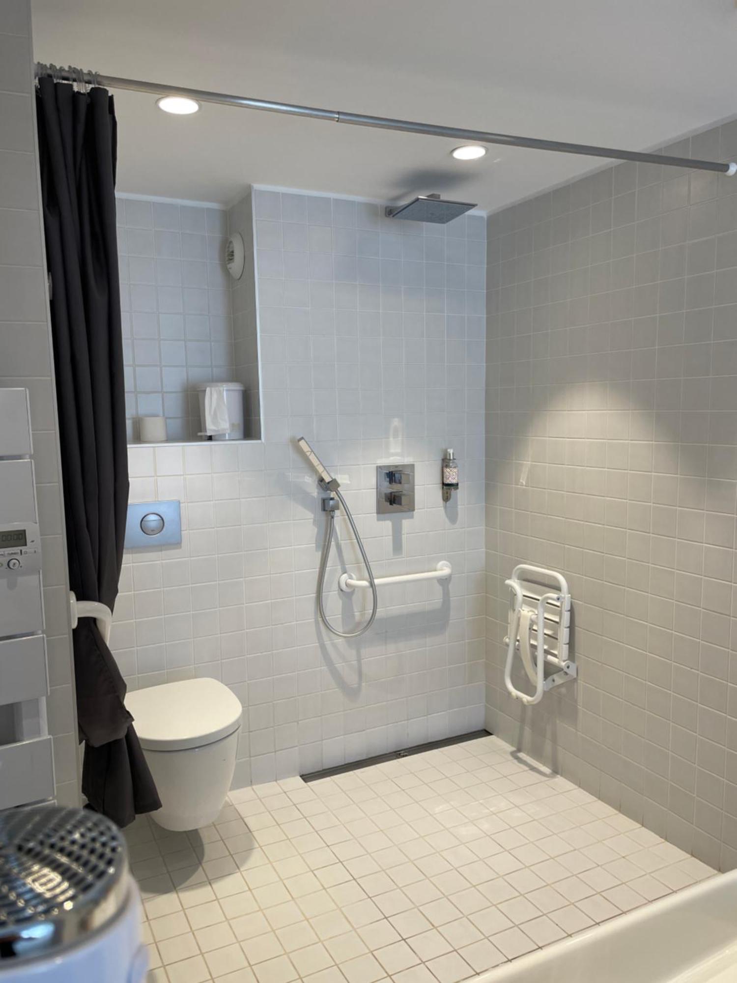 Twin Room - Disability Access