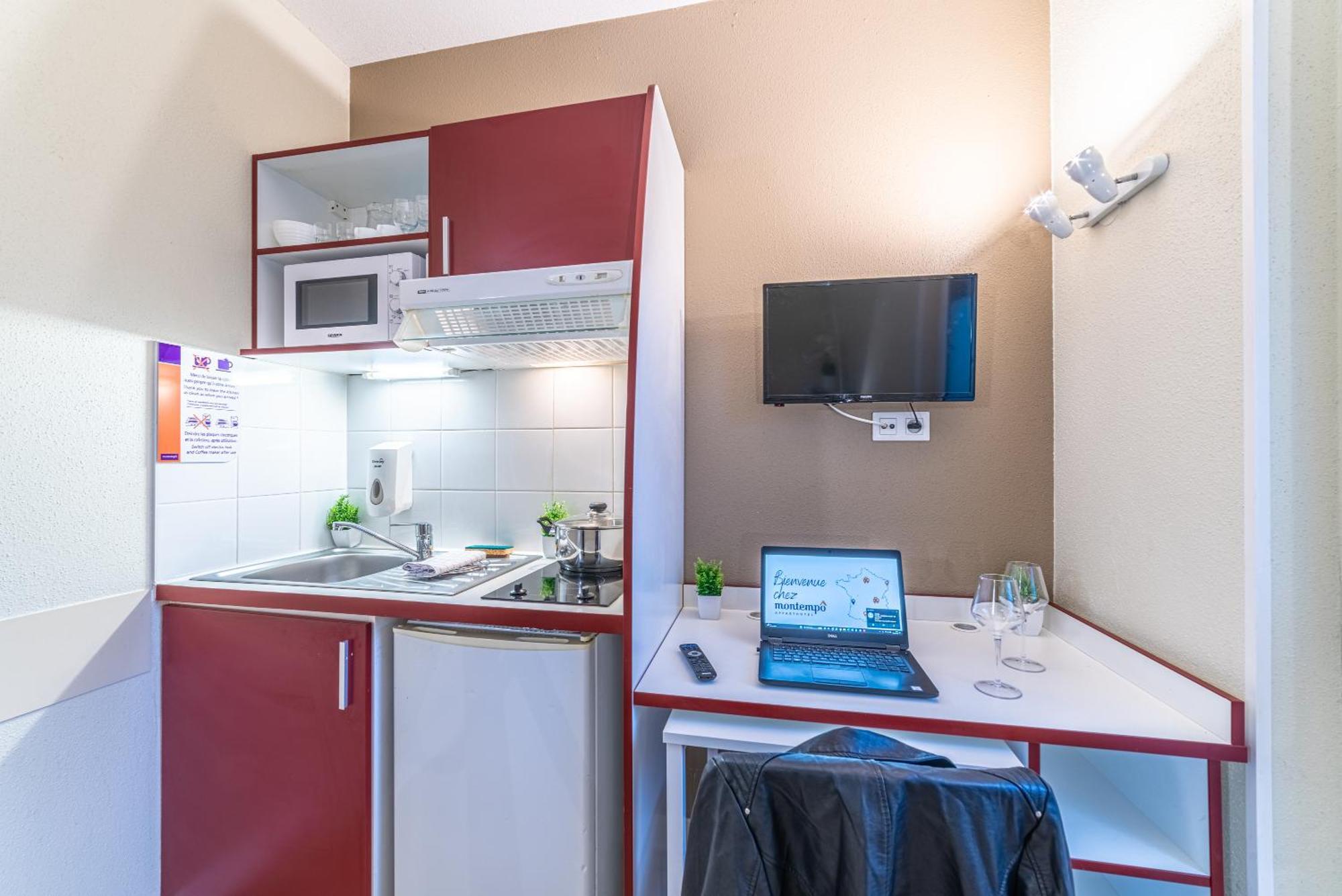 Studio Apartment