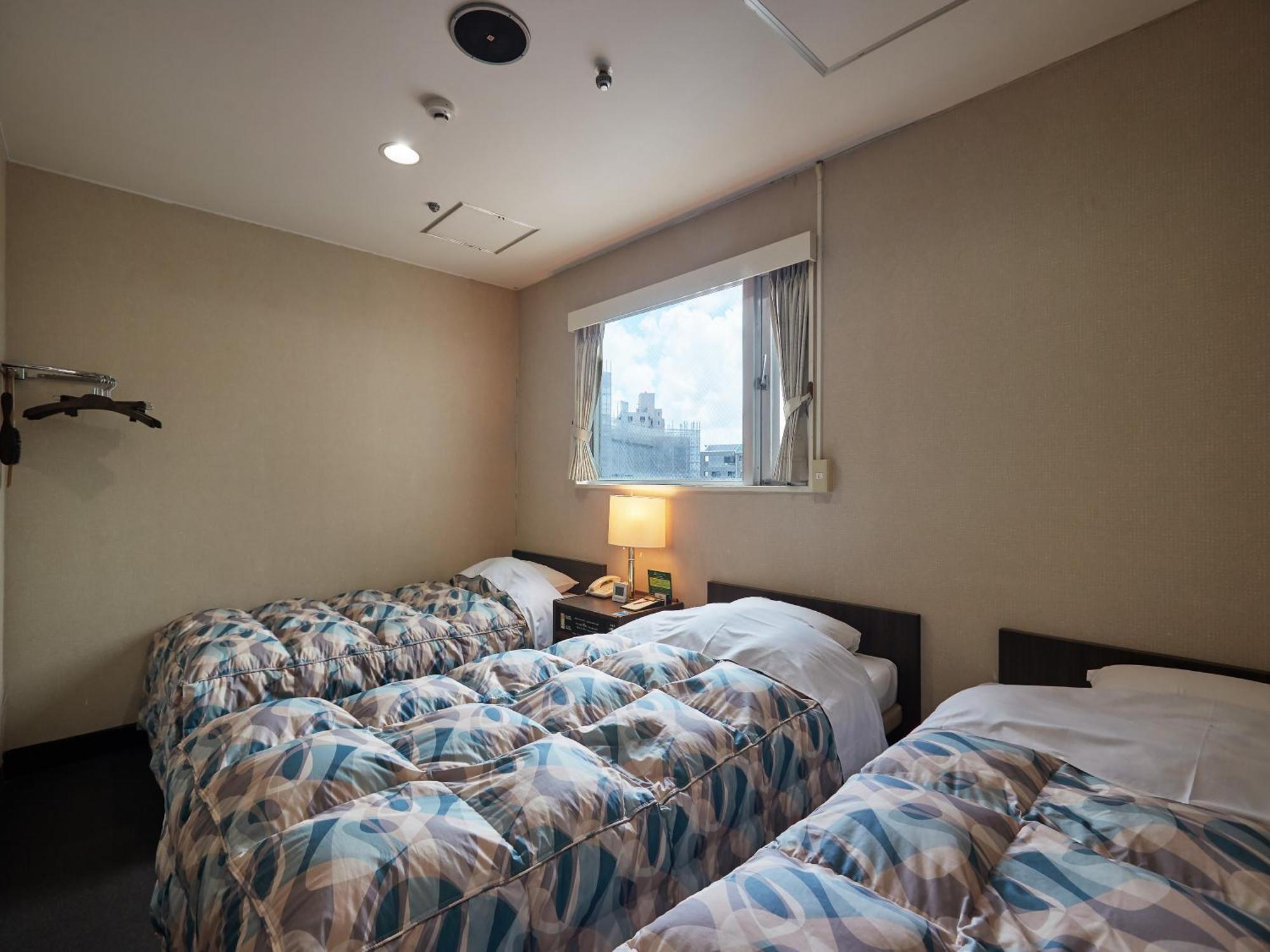 Triple Room - Smoking