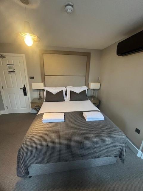 Townhouse Club Double Room