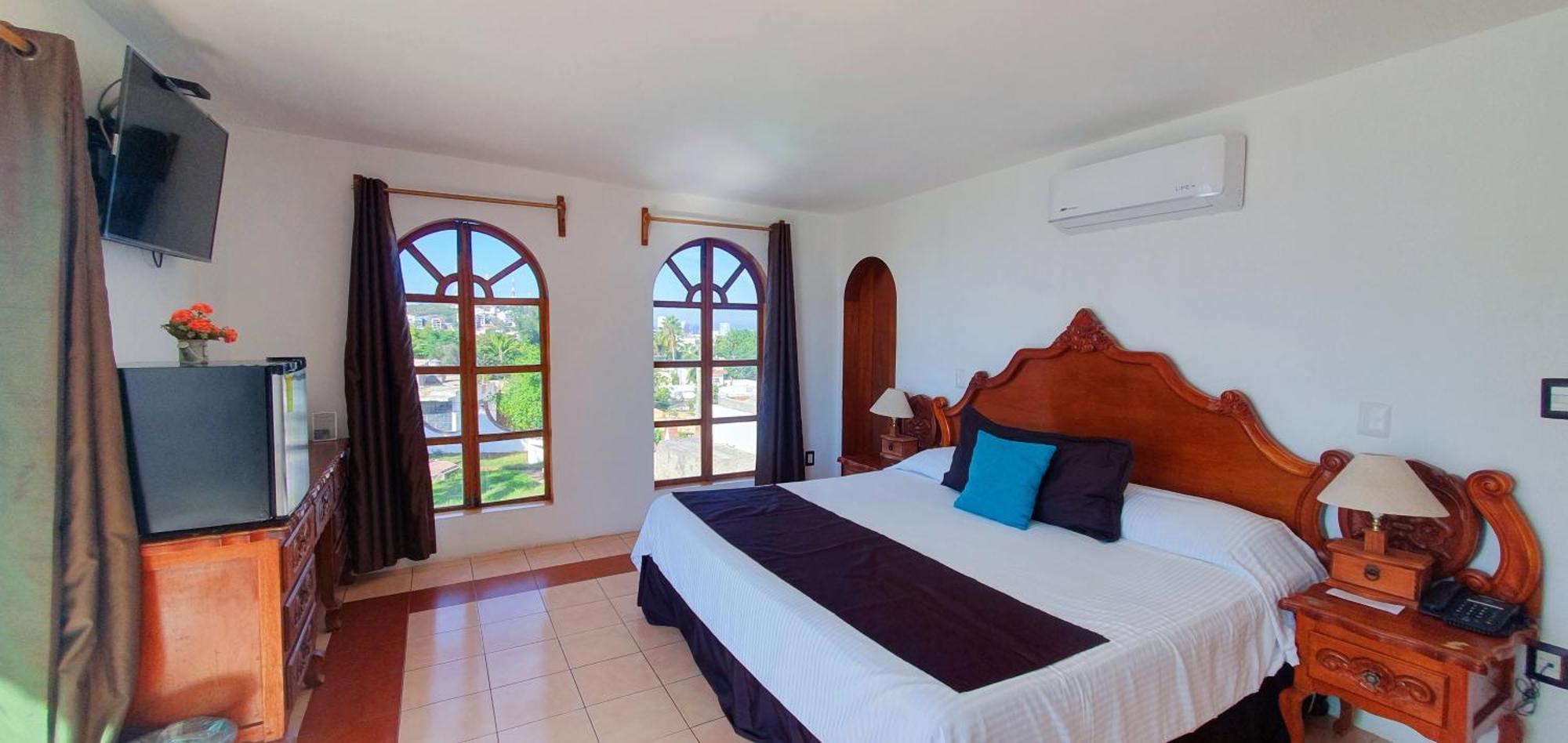 King Room with Pool View