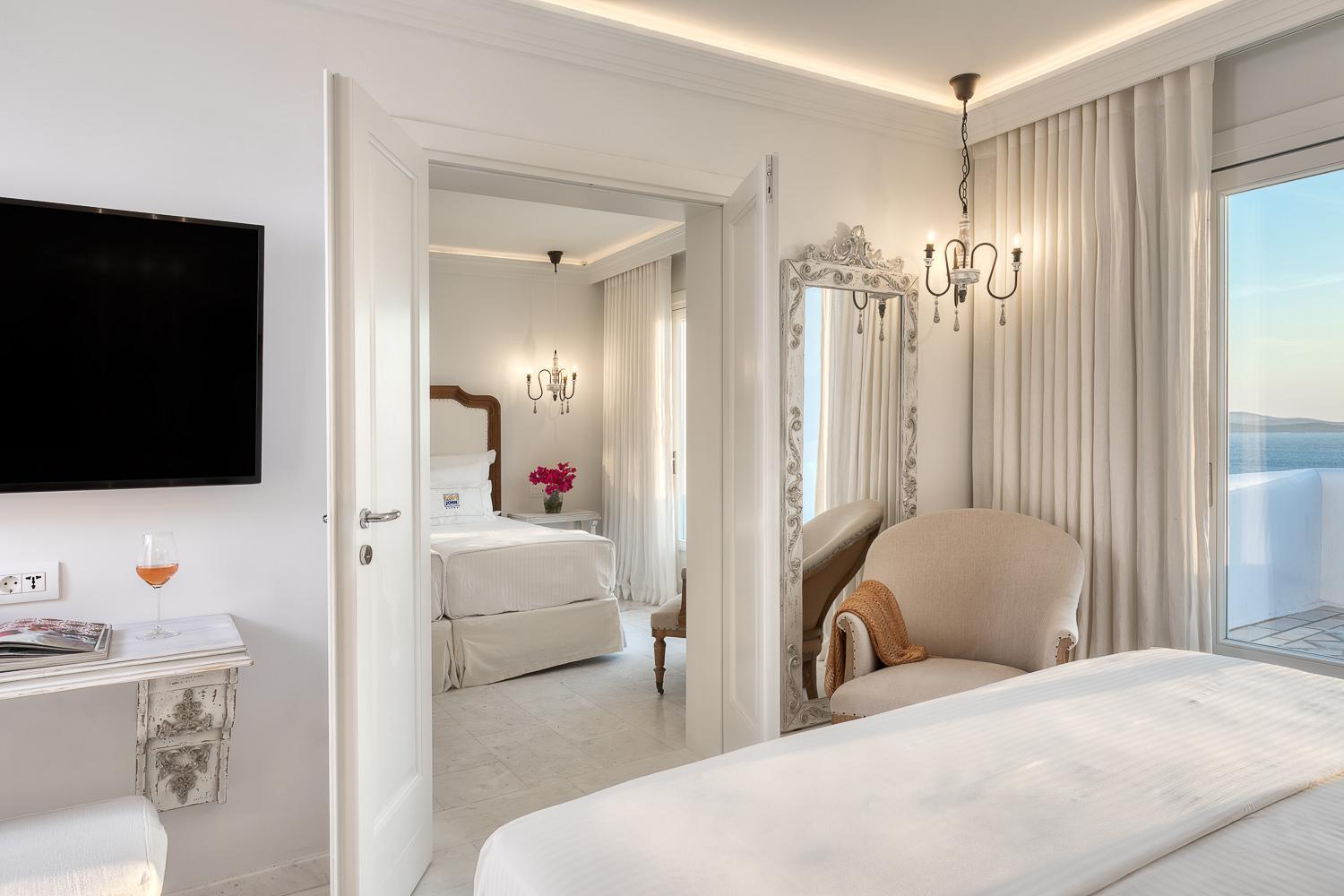 Signature Family Suite with Sea View