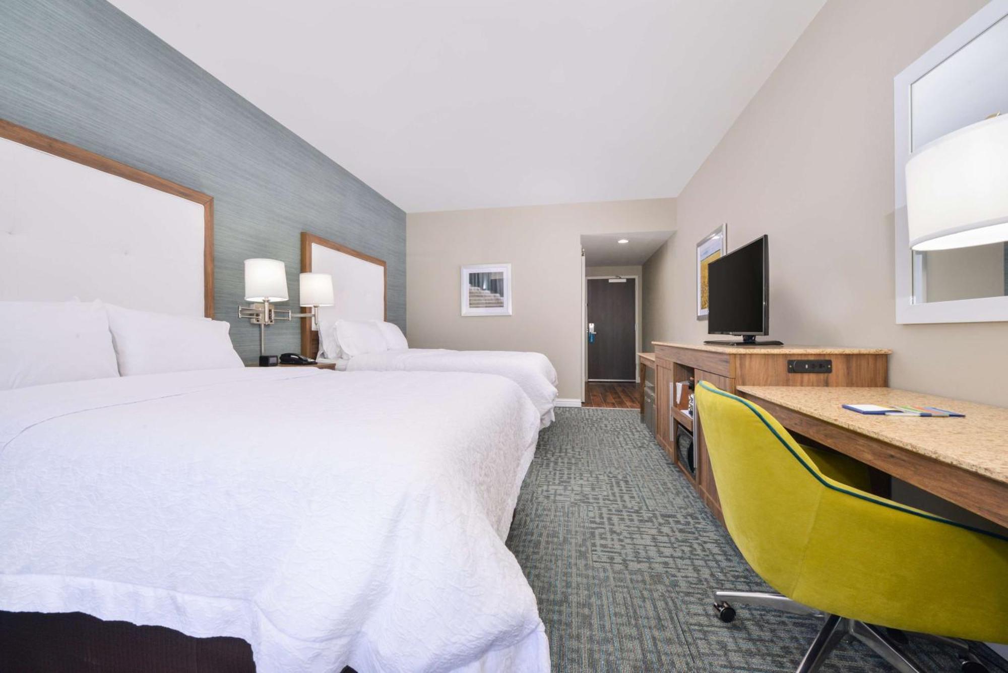 Queen Room with Two Queen Beds (4 Adults)