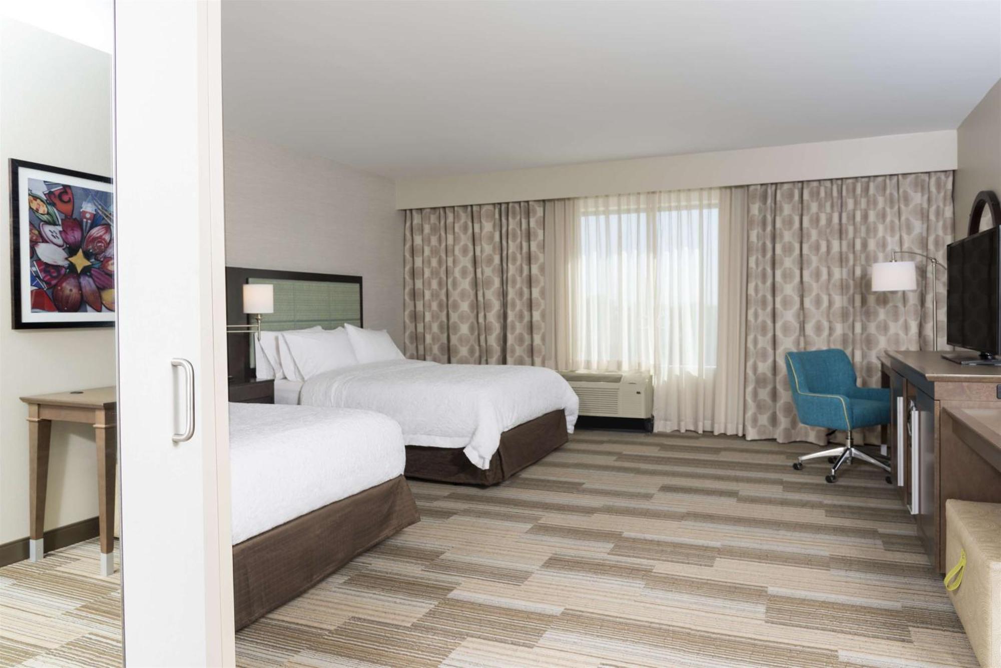 Queen Room with Two Queen Beds (4 Adults)