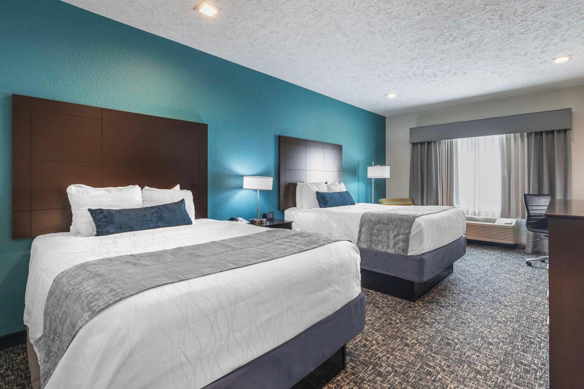 Queen Room with Two Queen Beds and Mobility Accessible Roll-In Shower