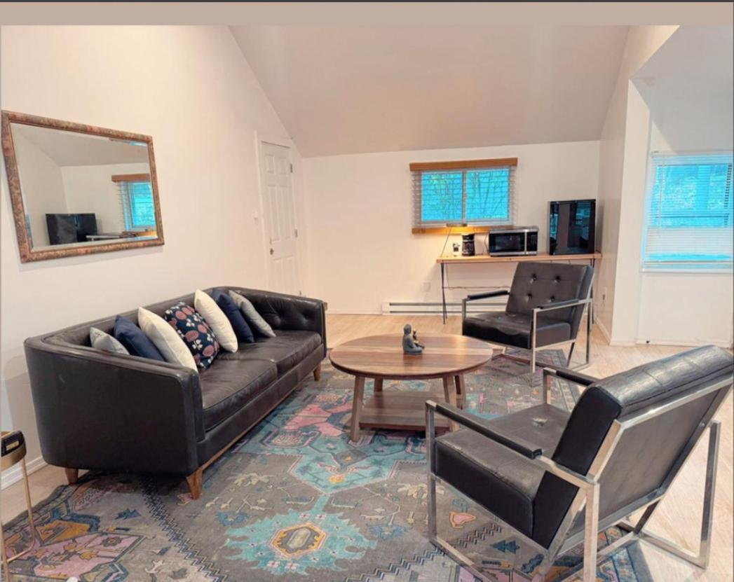 Deluxe Double Room with Balcony and Sea View
