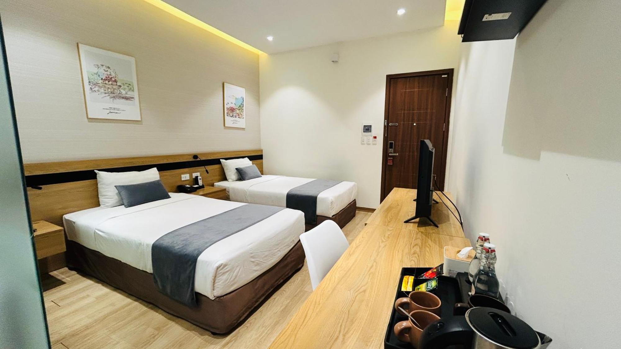 Deluxe Twin Room