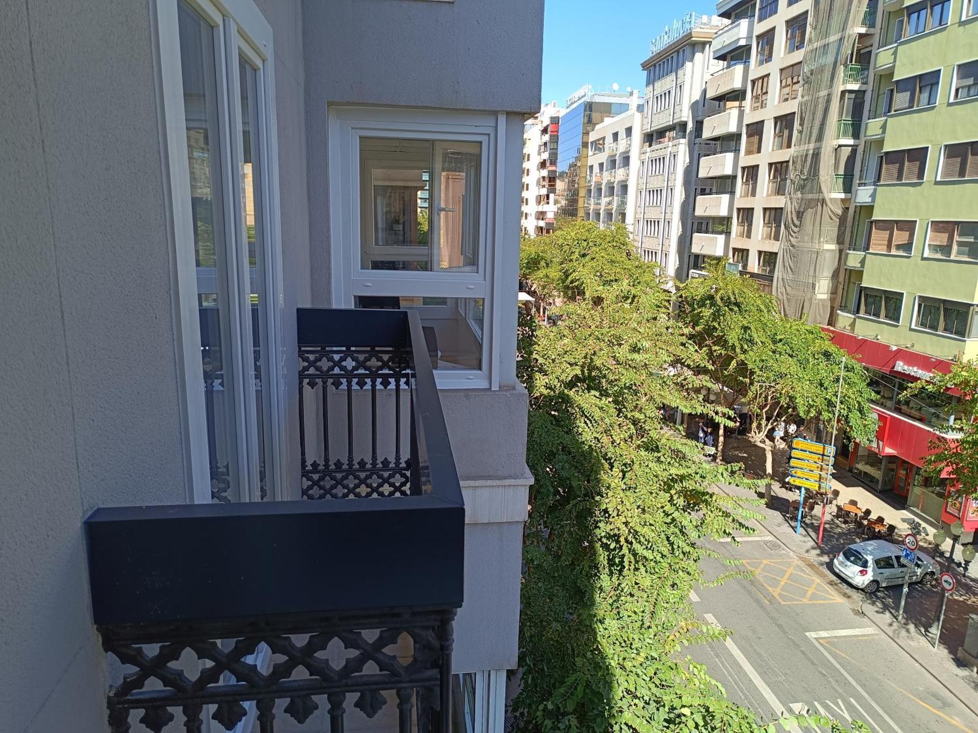 Superior Twin Room City View