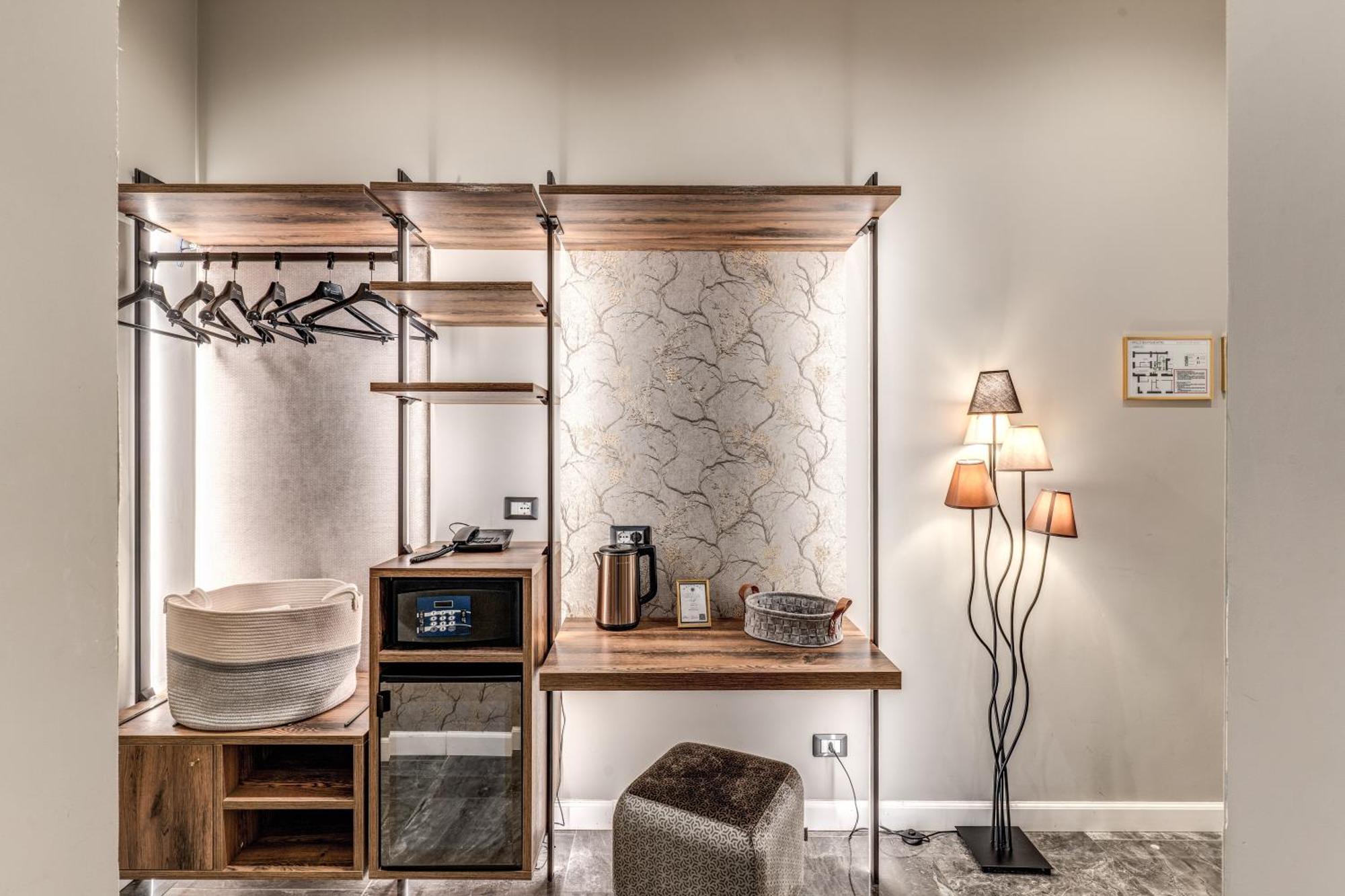 Deluxe Double or Twin Room Spa Bath,1500132088:JPEG